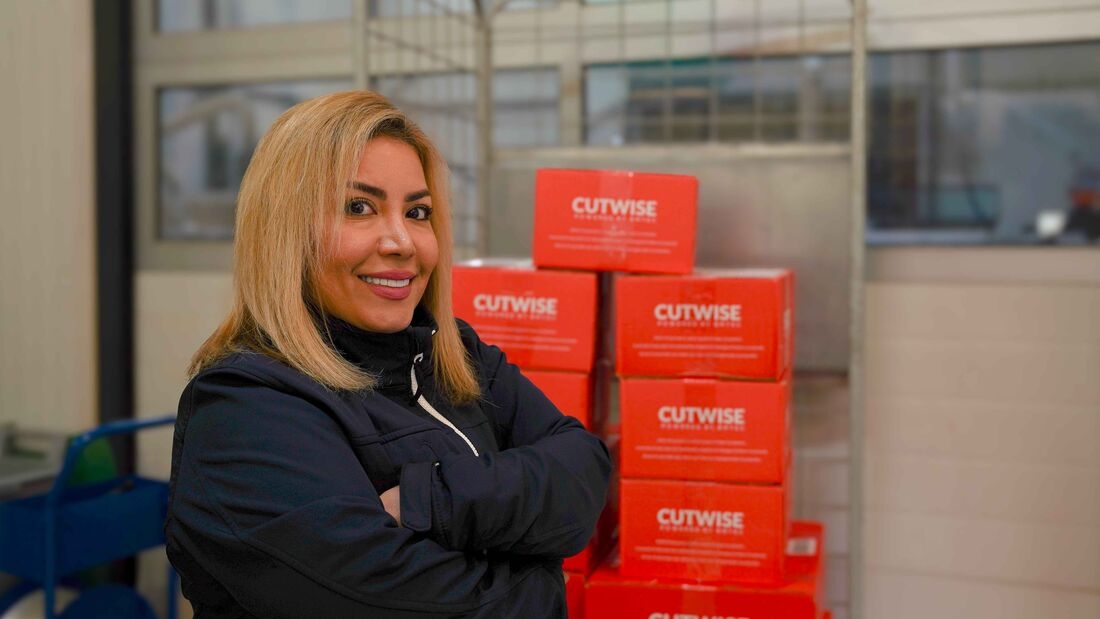 Mahla Kamaliyeganeh Logistik BMTEC Mahla Kamaliyeganeh Logistik BMTEC